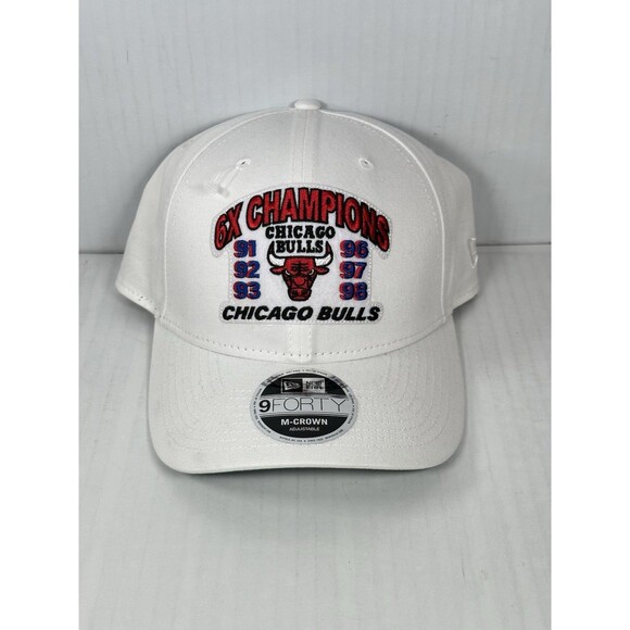 New Era 9FORTY Chicago Bulls 6x Champions M-Crown Adjustable Hat Cap OSFM - Picture 1 of 5